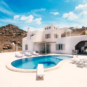 Stunning 4br In Mykonos Villa